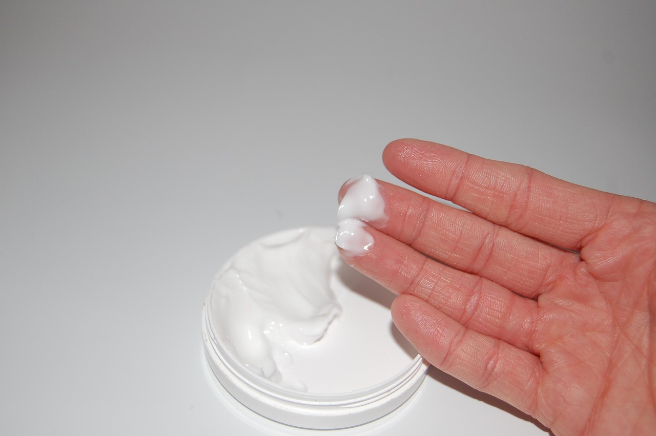 Retinol Yaşlanma Karşıtı Krem